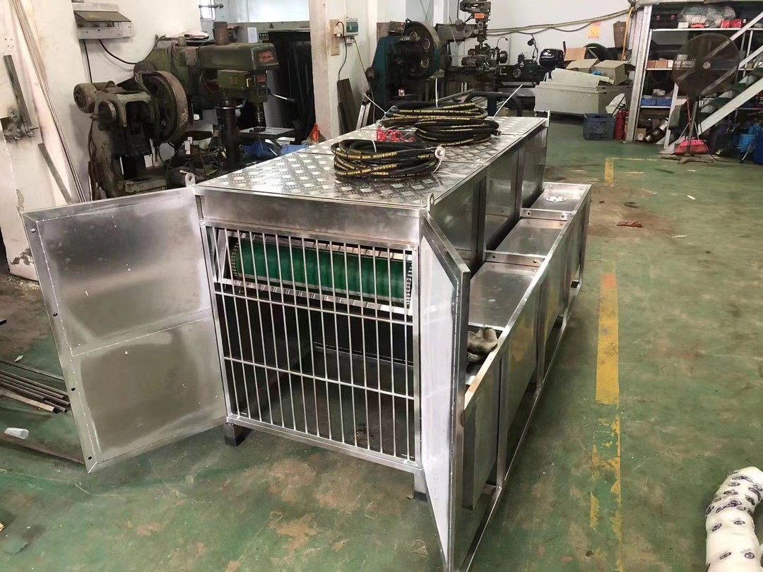 动态斜面收油机